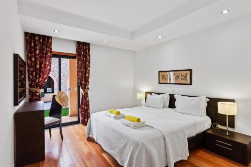 Luxury Holiday 2-bedroom Apartment Praia da Luz
