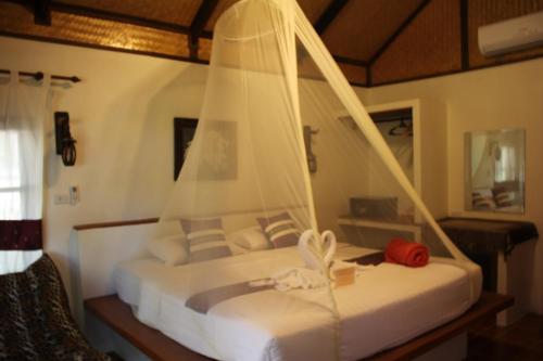 Gallery image of Nautilus Right on the Beach - Adult Only - SHA Extra Plus in Ko Lanta