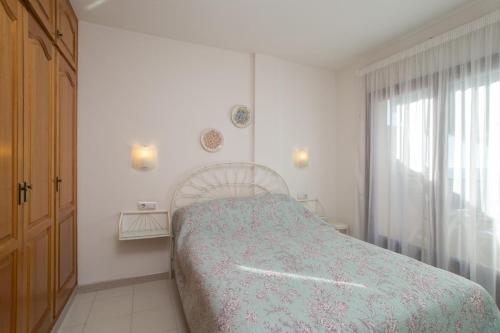 Postel nebo postele na pokoji v ubytování AQ-4 CALELLA DE PALAFRUGELL 4 PAX