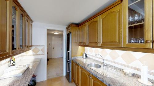 Very nice family apartment, direct pool access