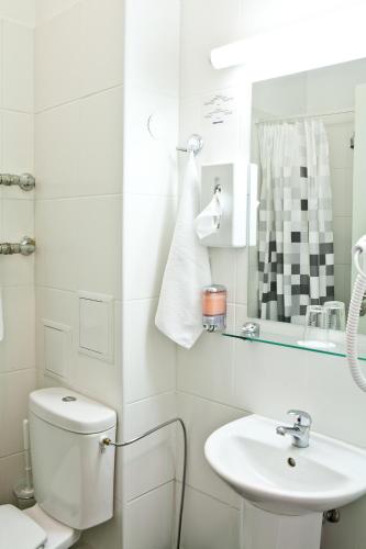 Ένα μπάνιο στο Kolonna Hotel Rēzekne