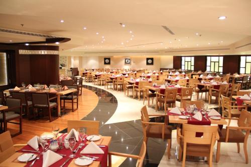 Restaurace v ubytování Makkah Hotel