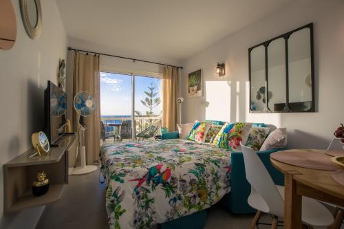 Relax Tropical Las Americas - TENESOL RENTALS