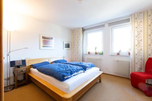 Ein Bett oder Betten in einem Zimmer der Unterkunft Deutsche Messe Zimmer - Private Apartments Hannover Exhibition Center (room agency)