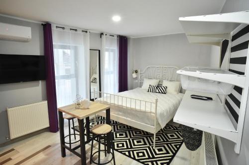 Foto Heights Accommodation City Center 1