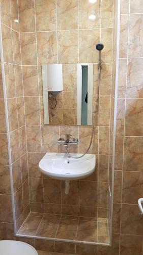 Koupelna v ubytování Guest rooms Super center PLOVDIV perfect location