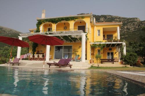 Gallery image of Villa Kitrini in Kyparissia