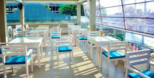 Beach Corridor Hotel & Spa