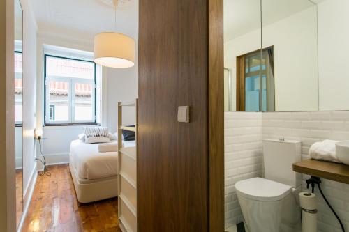 Gallery image of JOIVY Splendid 2BR flat in Bairro Alto, nearby Luís de Camões Square in Lisbon