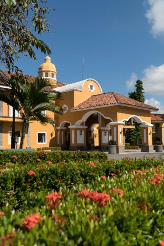 Amatique Bay Hotel – Photos 2