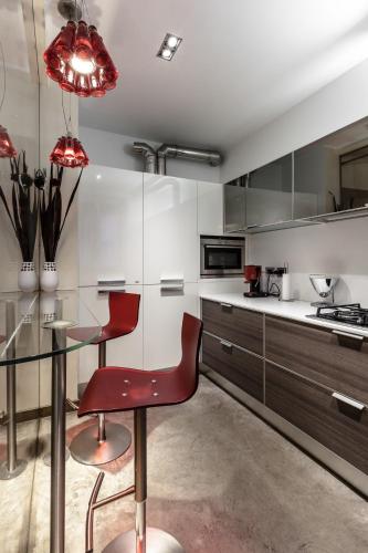 Stylish Suite in Fashion District - Corso Venezia