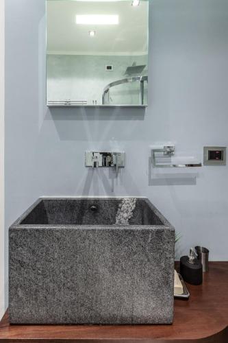 Stylish Suite in Fashion District - Corso Venezia