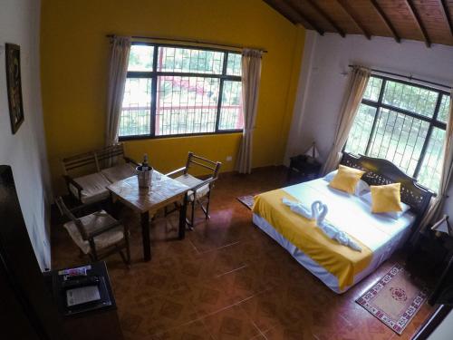 Gallery image of Hotel Campestre Los Tucanes in Armenia