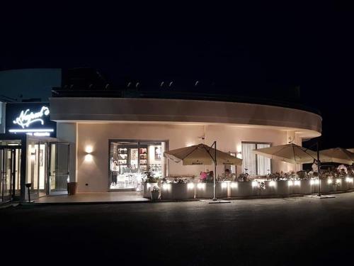 Santa Lucia Hotel – Photos 2