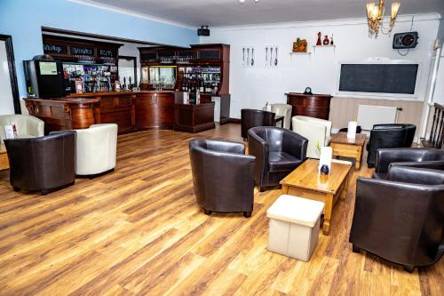 
The lounge or bar area at Fownes Hotel
