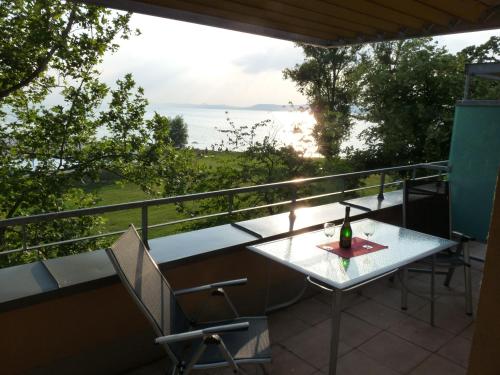 Gallery image of Marina Apartman in Balatonszemes