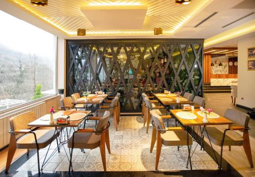 Gambar di galeri bagi Jolnar garden hotel di Macka