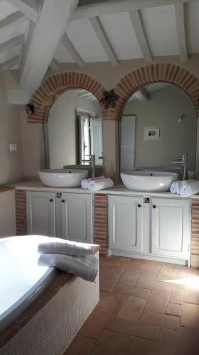 Gallery image of B&B Cum Grano Salis in Castello delle Forme