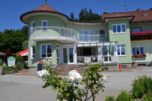 Pension Karawankenblick