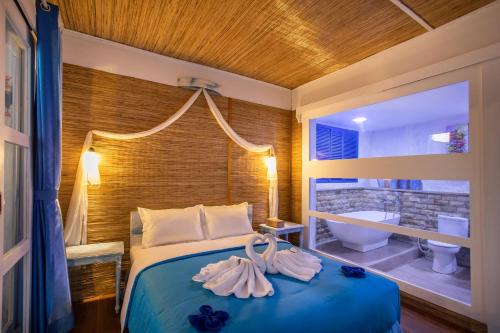 Gallery image of Santorini Beach Resort in Gili Trawangan
