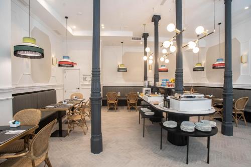 Soho Boutique Opera Image