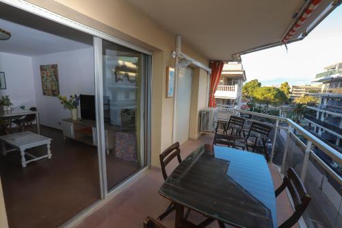DIFFERENTFLATS Palafox