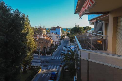 DIFFERENTFLATS Palafox