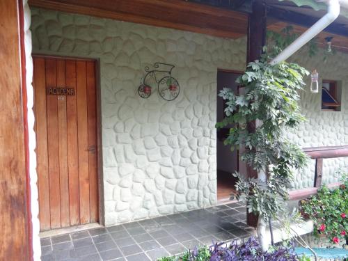 Φωτογραφία από το άλμπουμ του Hortensias Pousada Boutique - Piscina Aquecida 37 Graus e Fire Pit a Gas - Aceita PET σε Monte Verde