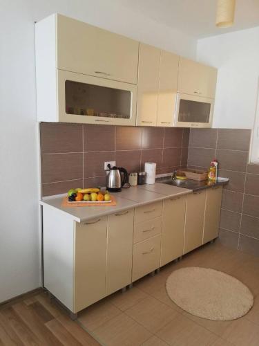Η κουζίνα ή μικρή κουζίνα στο Vacation Home Danilo