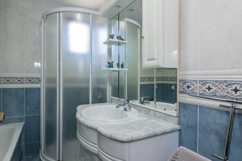 gran apartamento en la costa