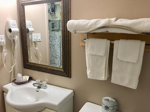 Imagen de la galería de Valley Inn Motel, en Sudbury