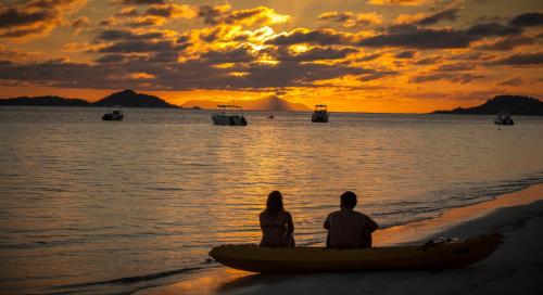 Gallery image of Dhevatara Beach Hotel in Grand'Anse Praslin