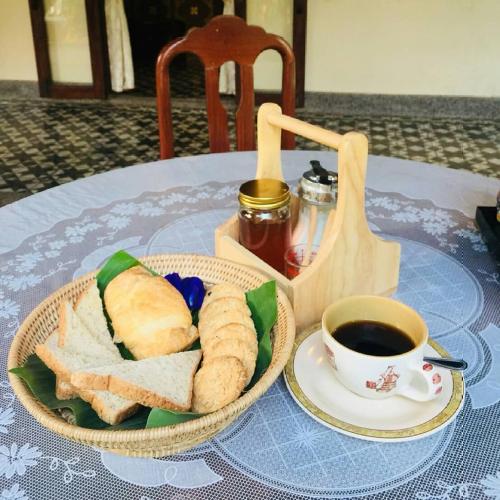 ホームステイの敷地内または近くでの食事または食べ物
