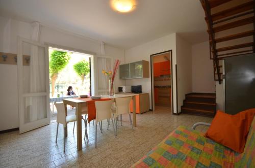 Køkken eller tekøkken på Villaggio Michelangelo - Lemene