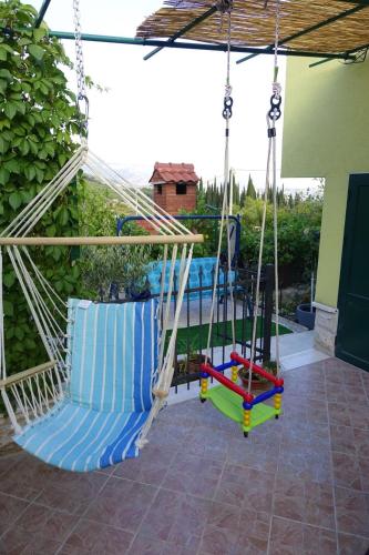 House Sandra with private heated pool and jacuzzi