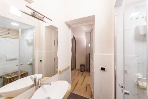 Phòng tắm tại Casa sul Cortile in Ortigia