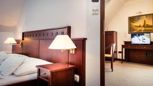 Gallery image of Hotel Tihany Átrium in Tihany