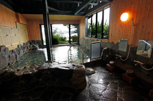 Πισίνα στο ή κοντά στο Hotel Shosenkaku Romankan