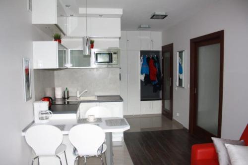 Nhà bếp/bếp nhỏ tại Apartament Sofii w Centrum