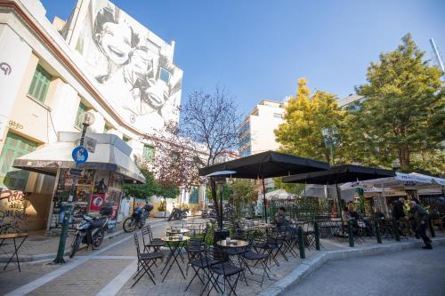 Central Stay Athens Psyri