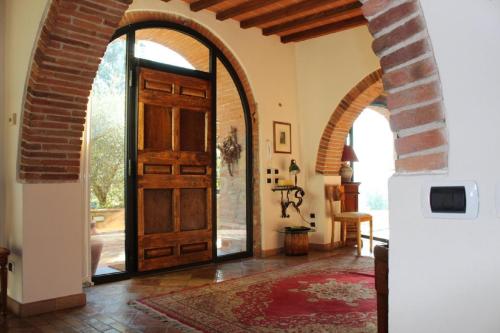 Gallery image of La Casa di Manuela, Villa Indipendente nel Chianti con Vasca Idromassaggio in Barberino di Val dʼElsa