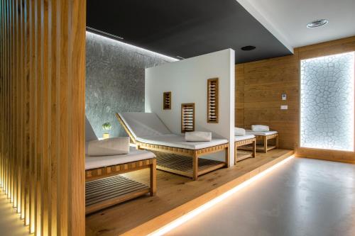 Photo de la galerie de l'établissement Radisson Blu Hotel Reussen, Andermatt, à Andermatt