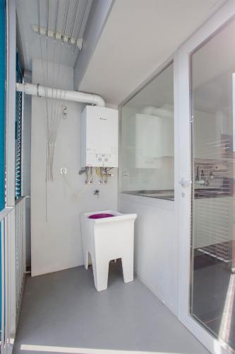 Liiiving in Porto | Bright Light Apartment