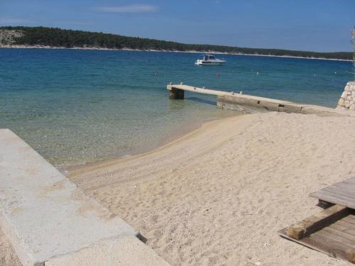 Apartments Frane-20m from beach – Photos 2