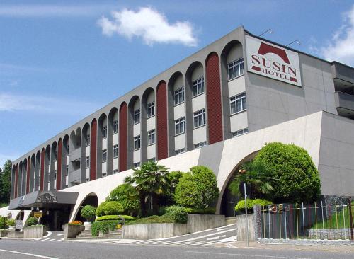 Bangunan di mana terletaknya hotel