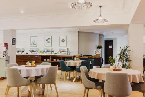 Restoran atau tempat makan lain di Hotel Rozdroże Nieborów