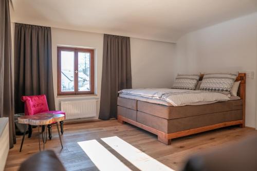 Traditionell-modernes Haus in Hötting photo 2