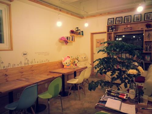Φωτογραφία από το άλμπουμ του Blue Backpackers Hostel στο Μπουσάν