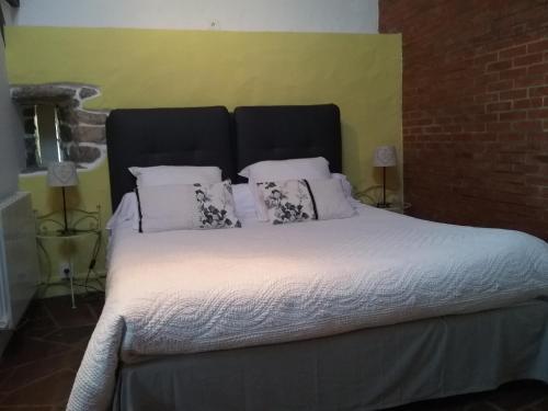Llit o llits en una habitació de Gite Manttu