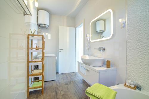 Ένα μπάνιο στο Apartment Segnia